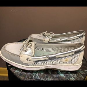 Women’s 8.5 Sperry loafers